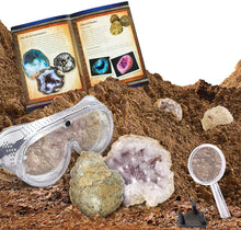 Load image into Gallery viewer, National Geographic Break Open 2 Geodes