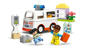 Duplo Ambulance & Driver