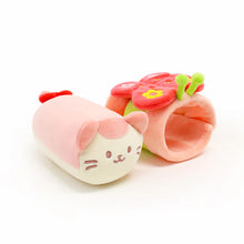 Load image into Gallery viewer, Butterfly Kittiroll Small Outfitz