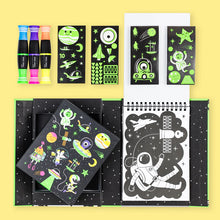 Load image into Gallery viewer, Outer Space Coloring Set