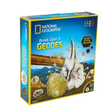 Load image into Gallery viewer, National Geographic Break Open 5 Geodes