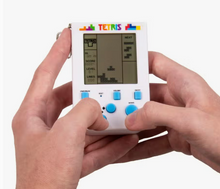 Load image into Gallery viewer, Tetris Keyring Arcade Game