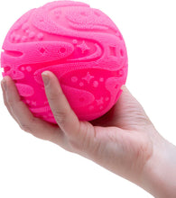 Load image into Gallery viewer, Super Fuzz Ball Needoh