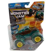 Load image into Gallery viewer, Monster Jam Mud Blasters Color Change Truck