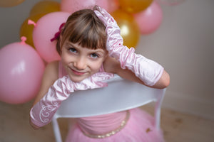 Princess Swirl Light Pink Gloves