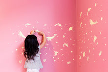 Load image into Gallery viewer, Sea Animals Glow In The Dark Wall Stickers