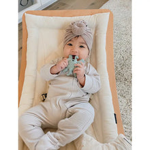 Load image into Gallery viewer, Ritzy Teether Baby Molar Teether Elephant